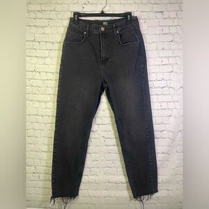 BDG Urban Outfitters Black Denim Jeans Women’s 31x32 Edie High Rise Raw Hem